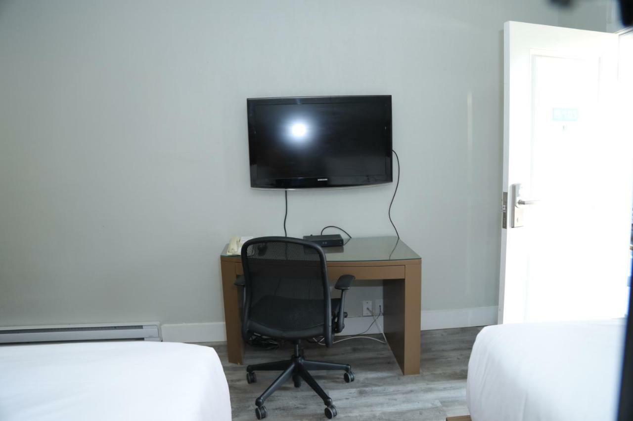 Fraser Inn Prince George Extérieur photo